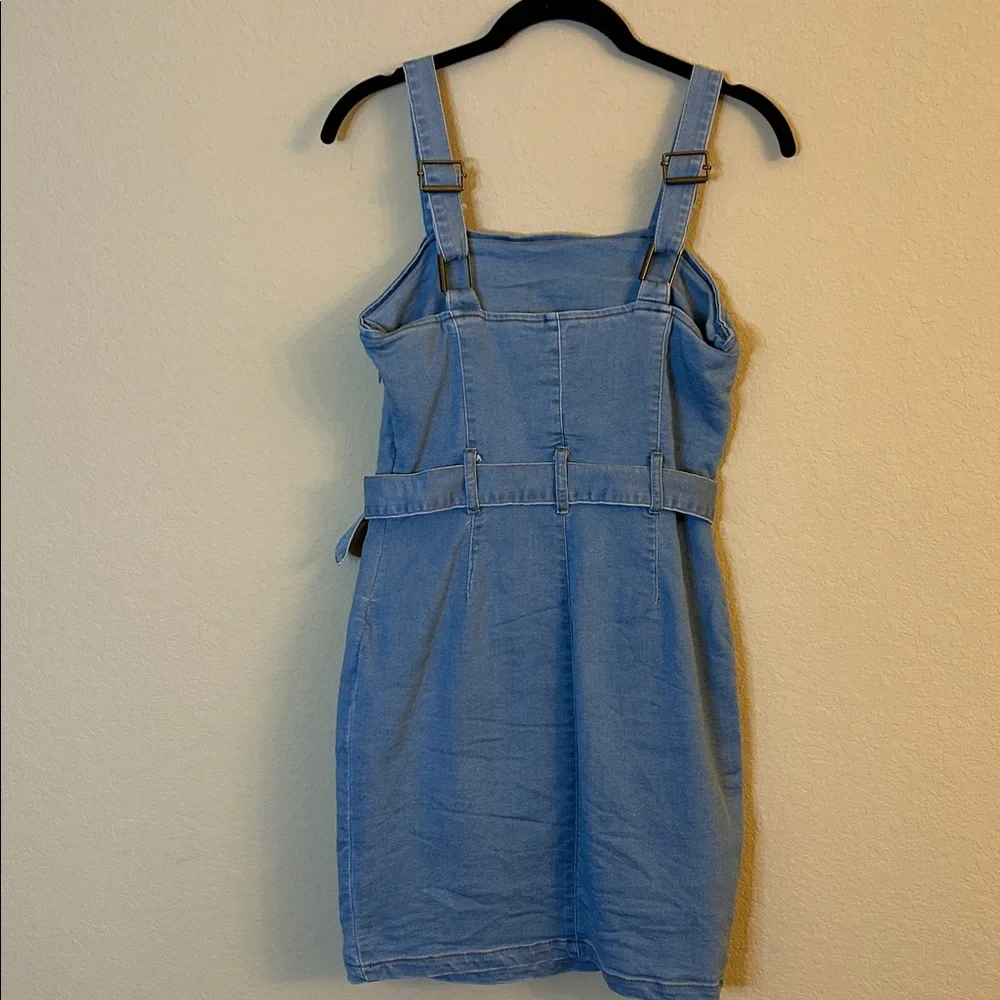 Light Blue Denim Mini Dress With Adjustable Straps and a Belted Waist Size S - Picture 4 of 14